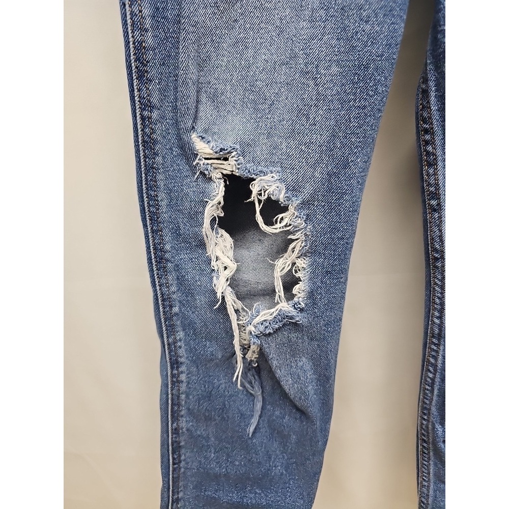 Hollister Ultra High-Rise Blue Distressed Denim Mom Jeans Juniors Sz 1r W25 L27 - Picture 6 of 15